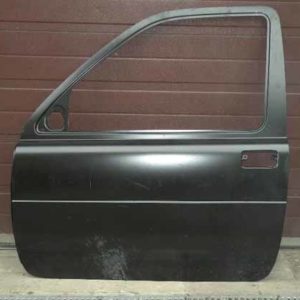 DOOR - FRONT LEFT HAND BDA490130