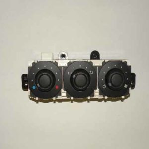 REAR SEAT CONTROL UNIT A/C DISCO 3/4 JFC000694PVJ