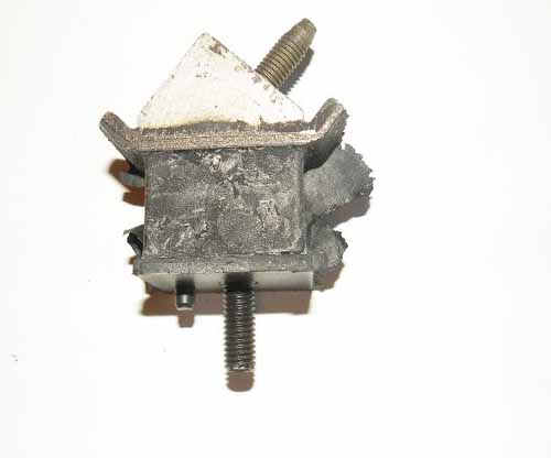 GENUINE GEARBOX MOUNT LH DEFENDER 300 Tdi          ANR3201