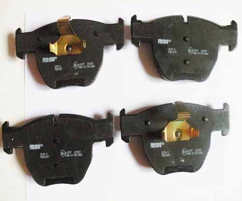 BRAKE PAD SET FRONT NRR GCAT    SFC500080