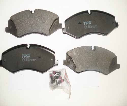 BRAKE PAD SET FRONT S/CHG G-CAT  RRS     SFP500070G LR148353G