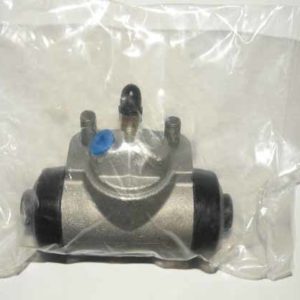 WHEEL CYLINDER LH STC467