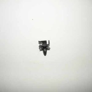 BRAKE PIPE CLIP DOUBLE PLASTIC NRR ADU6075L