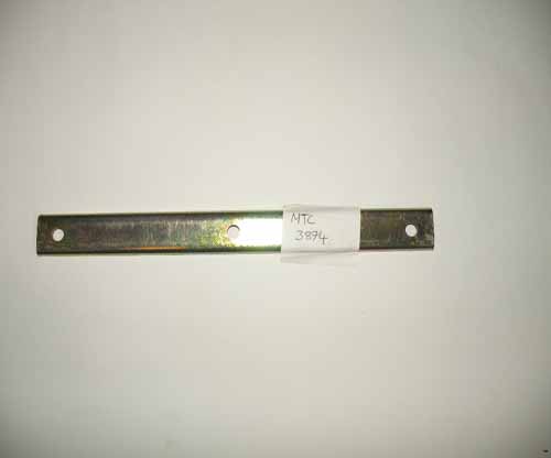 MUDFLAP RETAINING BRACKET FRONT DEF	MTC3874