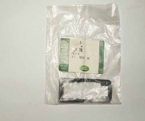 REAR DOOR HANDLE GASKET P38 NRR                 ALR70