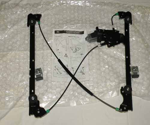 WINDOW REGULATOR RIGHT HAND FRONT ELECTRIC FL 1            LR006371