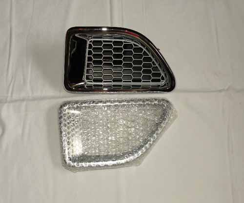 CHROME SIDE VENT KIT RR-SPORT       LR006304