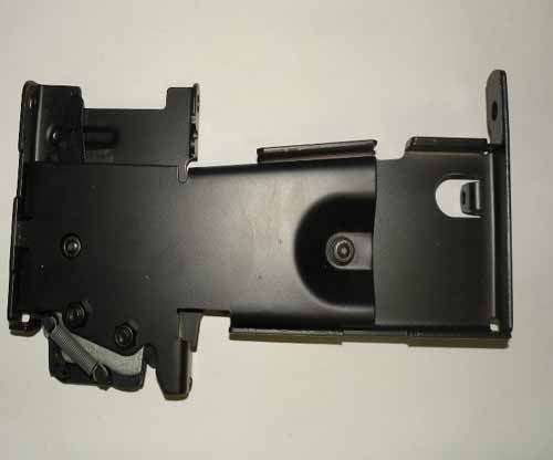 REAR END SEAT LATCH RH DISCO2   HWE100900