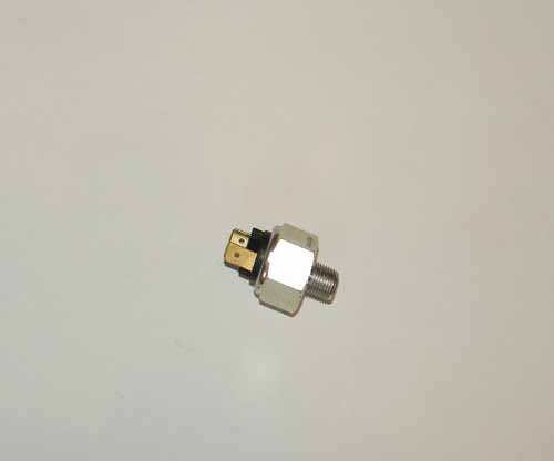 HYDRAULIC BRAKE LIGHT SWITCH SERIES 11 STC1689