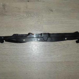 BAFFLE - FRONT RH LR016860