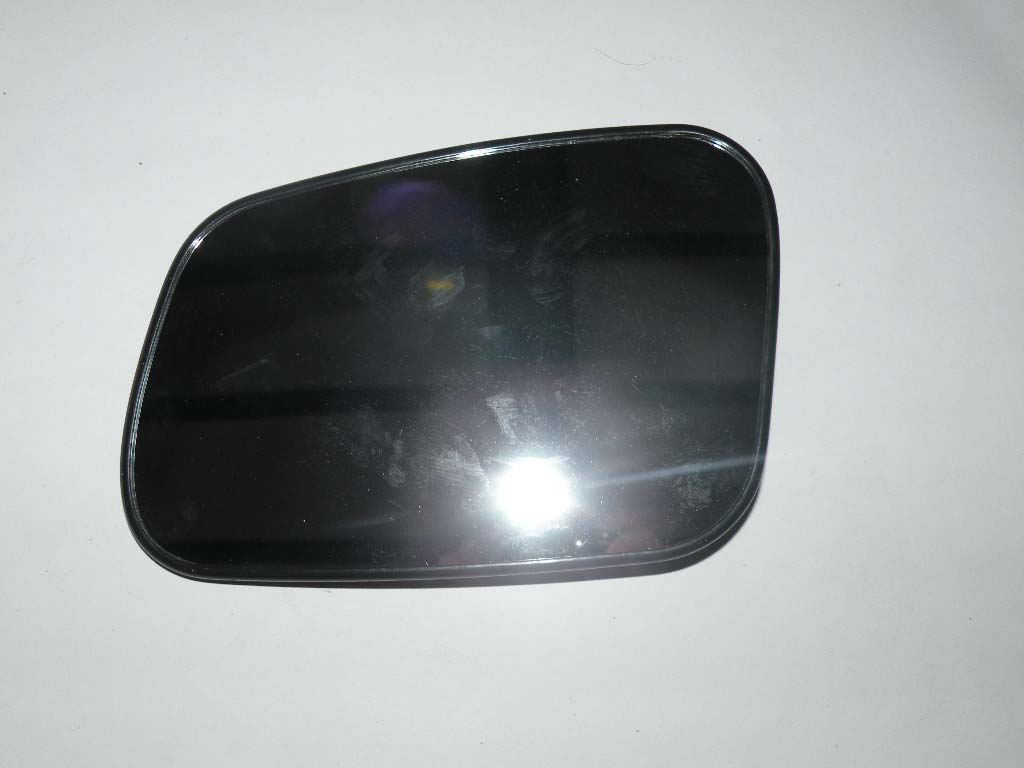 GLASS EXTERIOR REAR VIEW MIRROR FLAT LH LR017047