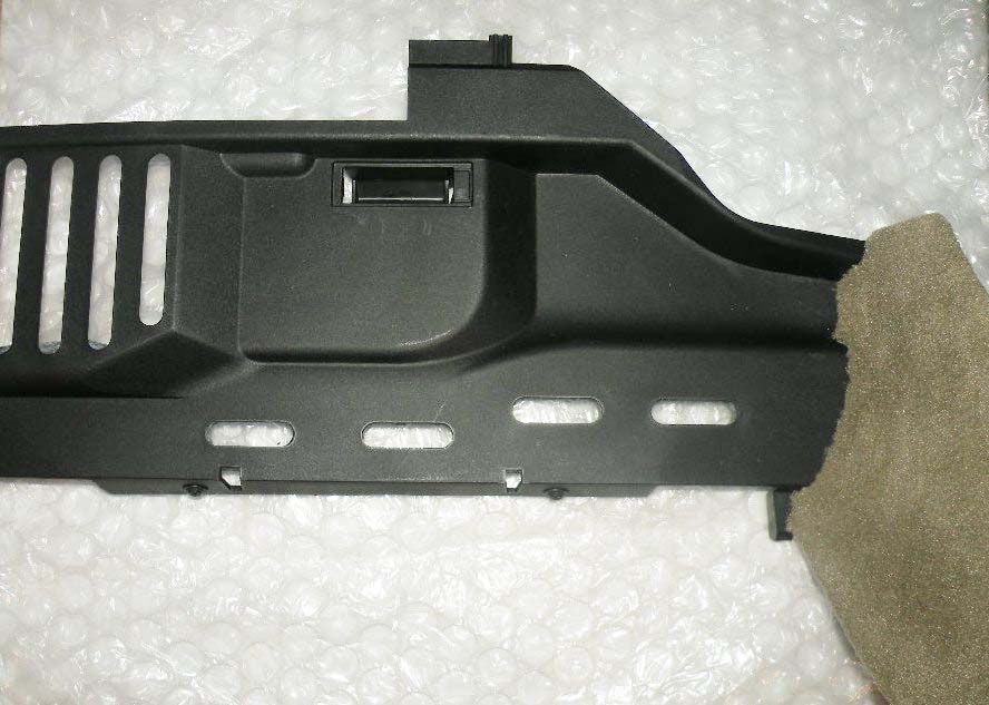 TRIM PANEL INSTRUMENT COVER PASSENGER SIDE LR017411