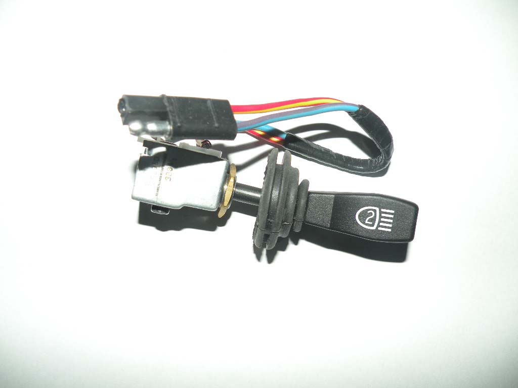 SWITCH AUXILIARY-LAMP STEERING COLUMN STC61821