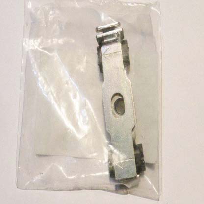 CLIP TUYAUX DE CARBURANT LR002456