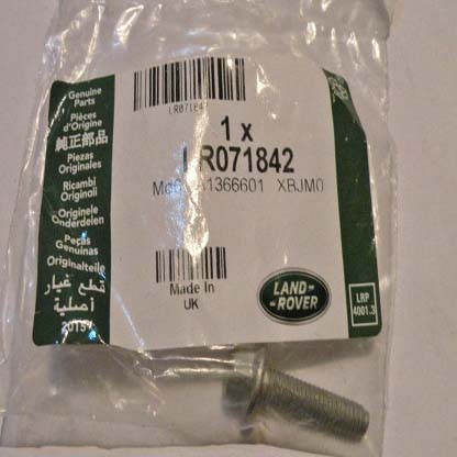 SCREW M6 X 25MM LR071842