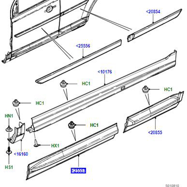 MOULURE PORTE EXTERIEURE GAUCHE AVEC HABILLAGE BAS DE CAISSE LR062503