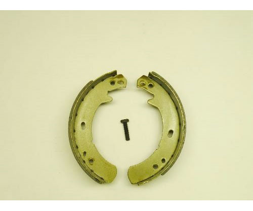 BRAKE SHOES HAND BRAKE LT230 95 ON  ICW500010G